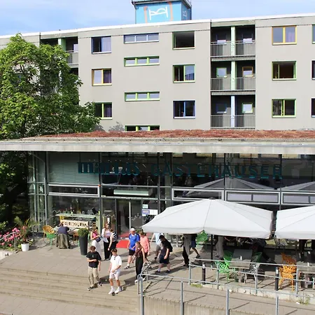 Martas Gaestehaeuser Hauptbahnhof Berlin-3